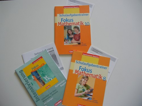 Schulaufgabentrainer - , &